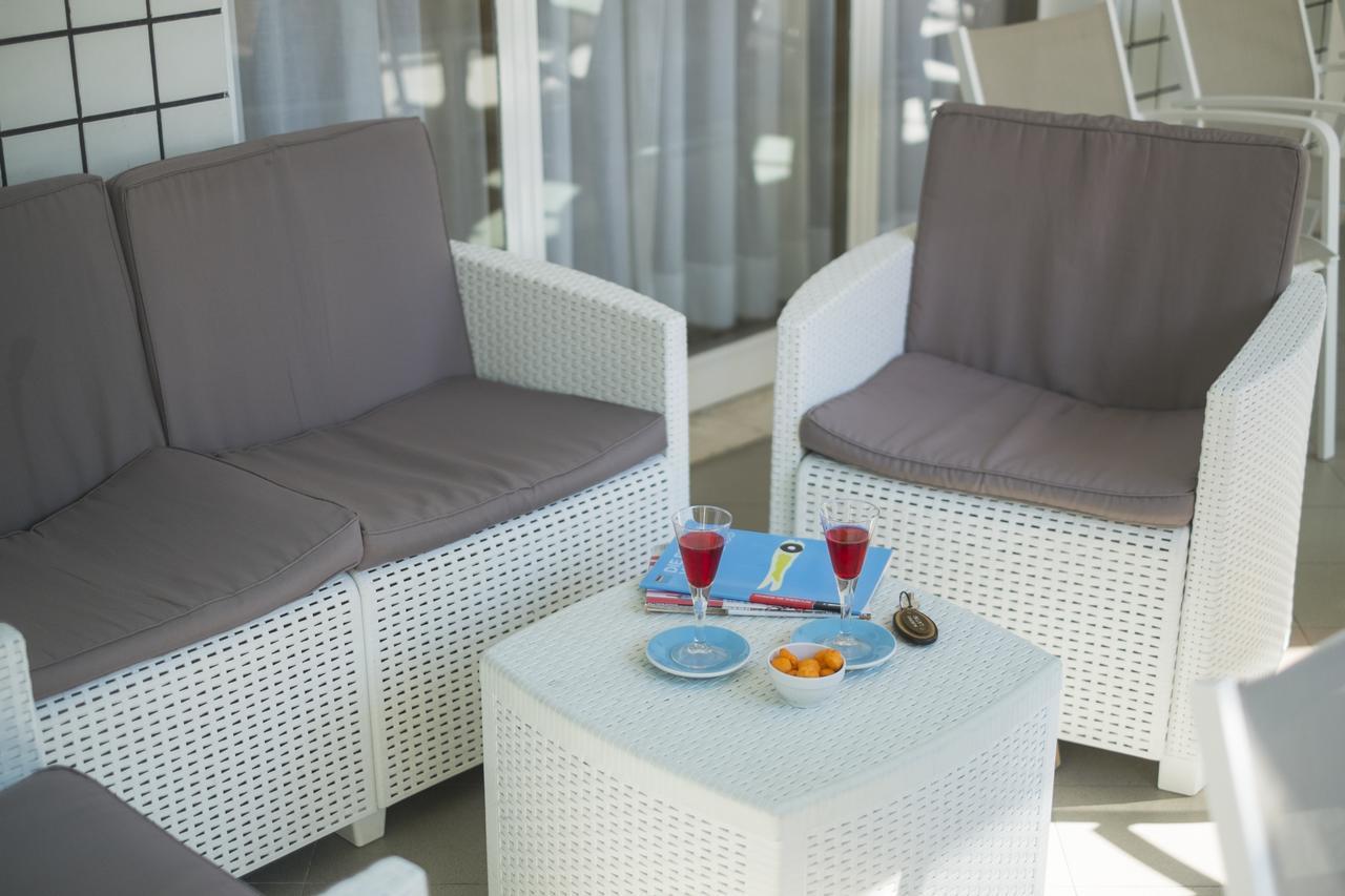 רימיני Hotel Latini מראה חיצוני תמונה